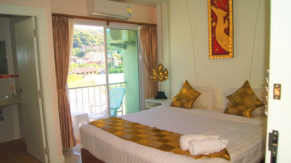 J Sweet Dream Boutique Hotel Phuket Patong Bagian luar foto