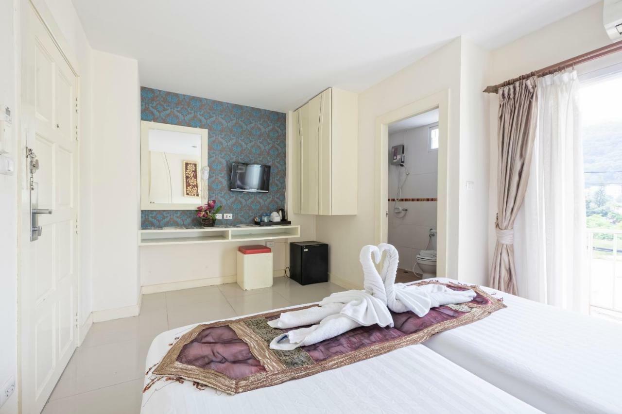 J Sweet Dream Boutique Hotel Phuket Patong Bagian luar foto