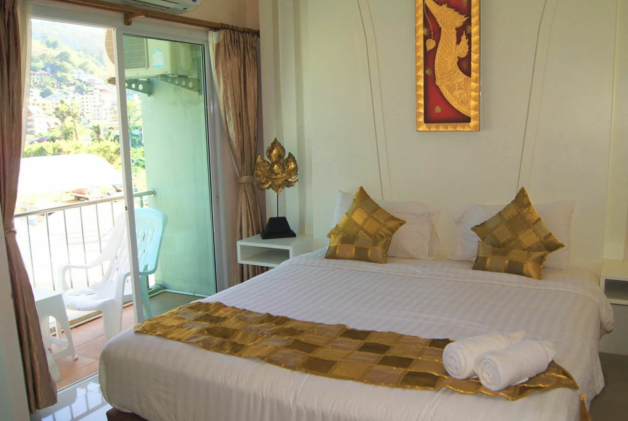 J Sweet Dream Boutique Hotel Phuket Patong Bagian luar foto